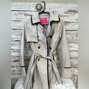 Betsy Johnson rain coat